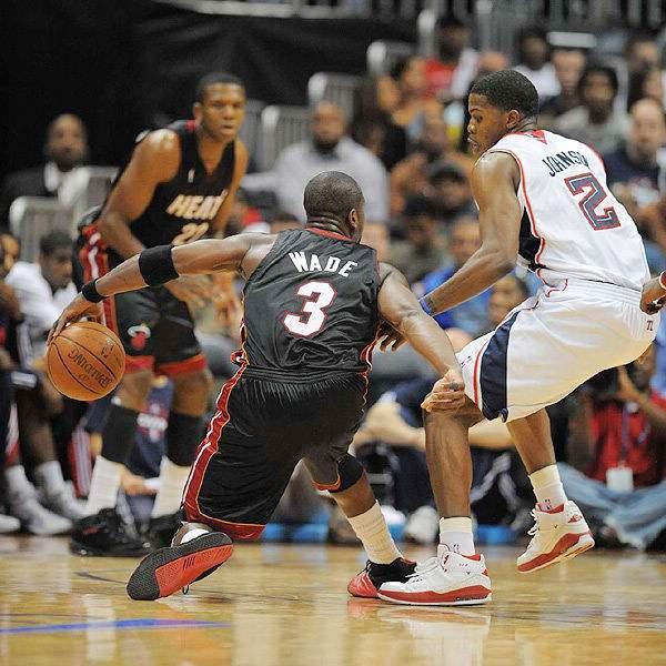 巴萨同样谨 巴萨同样谨